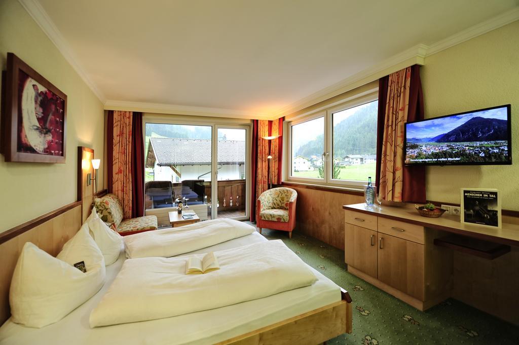 Alpenhof Pitztal 호텔 장크트 리온하드 임 피츠탈 외부 사진